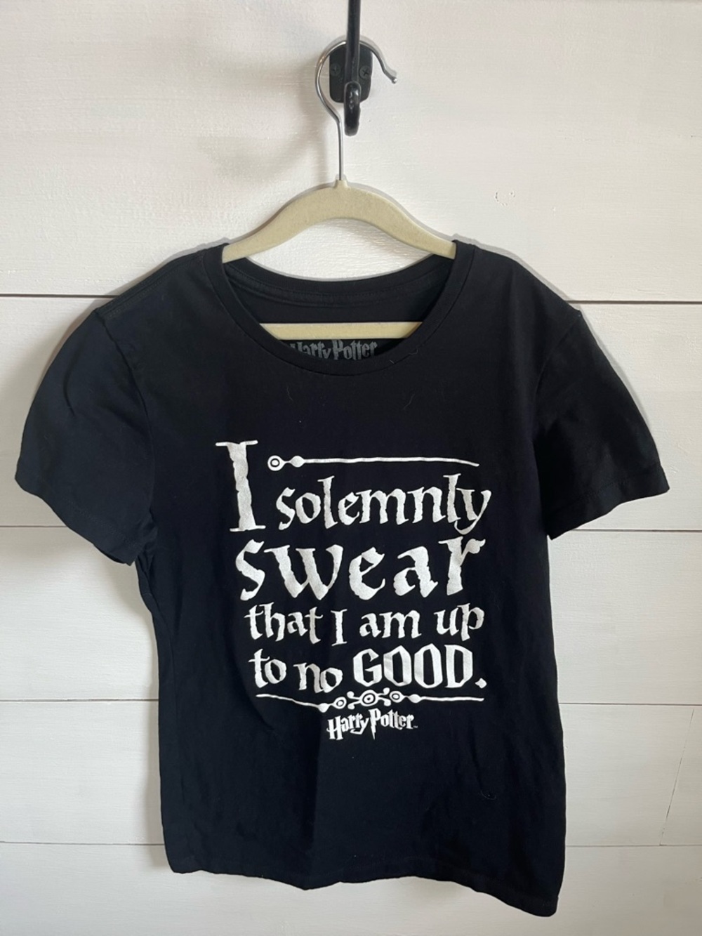 Warner Bros. Harry Potter Black Graphic Tee with White Print